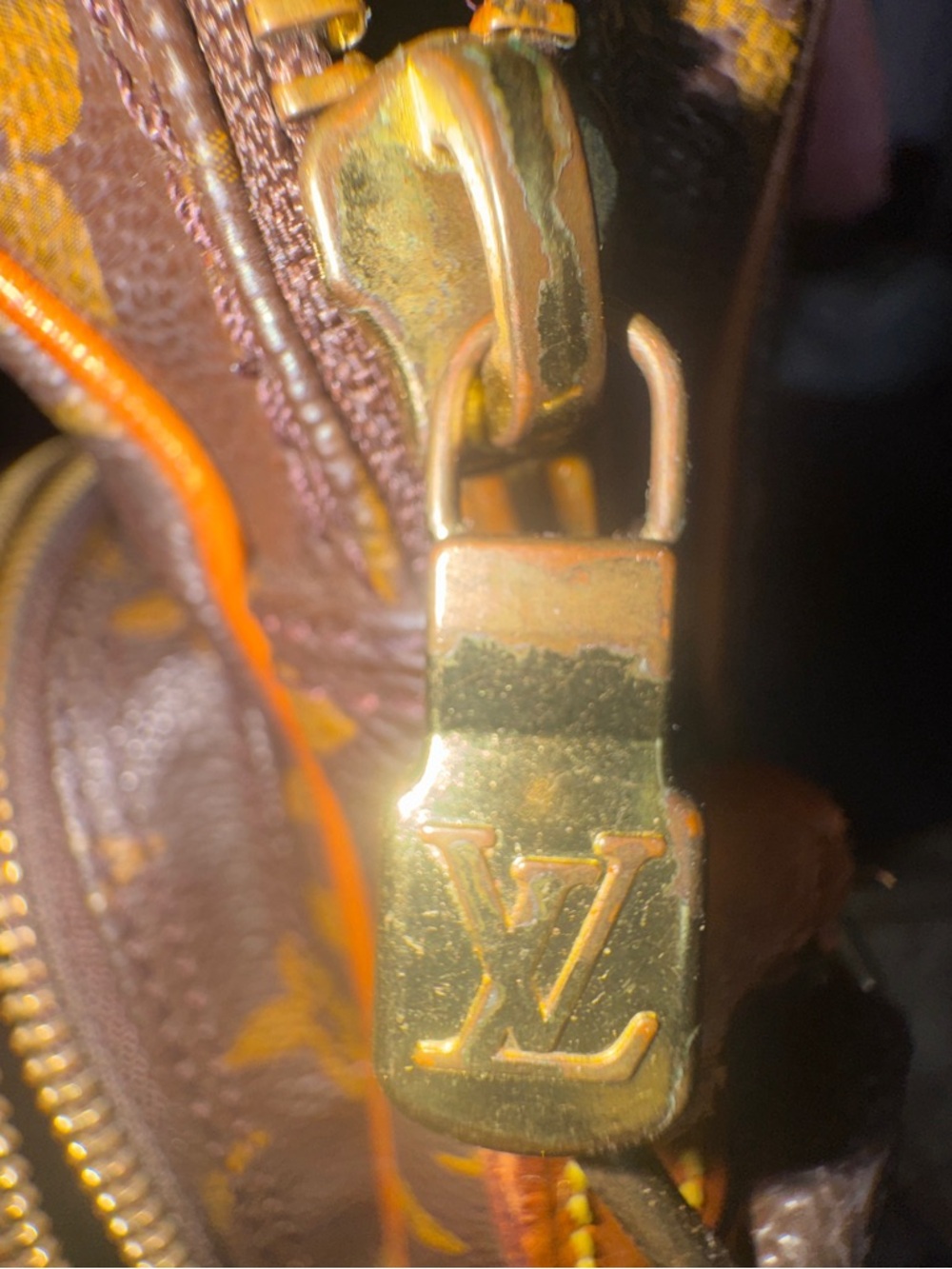 Authenticated Louis Vuitton Brown Monogram Amazone crossbody Bag - Picture 4 of 16